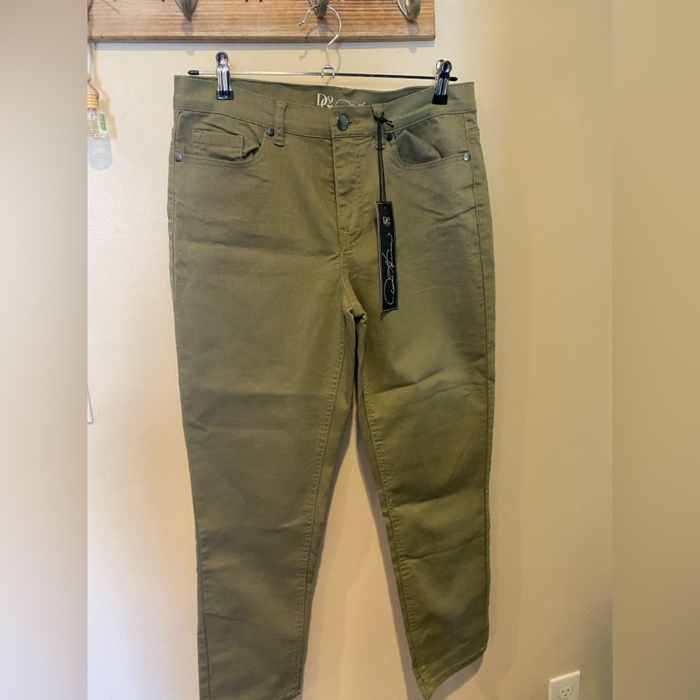 DG2 by Diane Gilman Olive Green Pants​